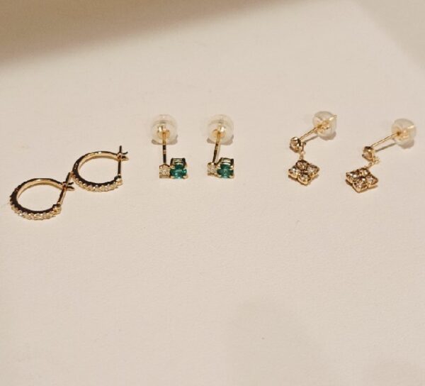 K18ダイヤピアス/k18エメラルドピアス