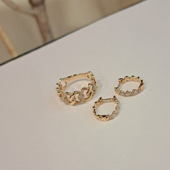 K18ダイヤリング/k18ダイヤピアス